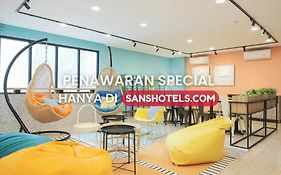 Sans Hotel Puri Indah Jakarta